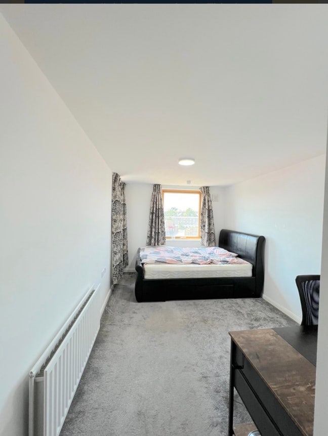 Double room with toilet in great location! Main Photo