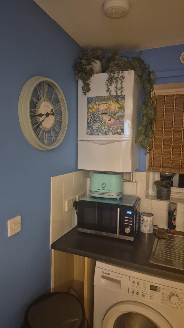Room available in family home.  Main Photo