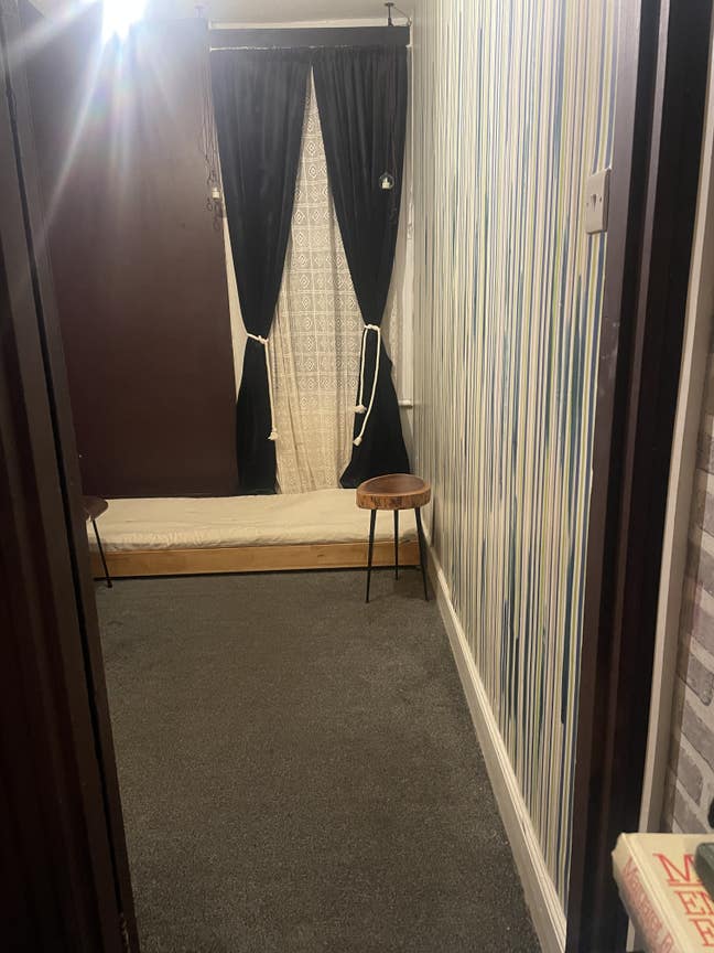 Single room Main Photo