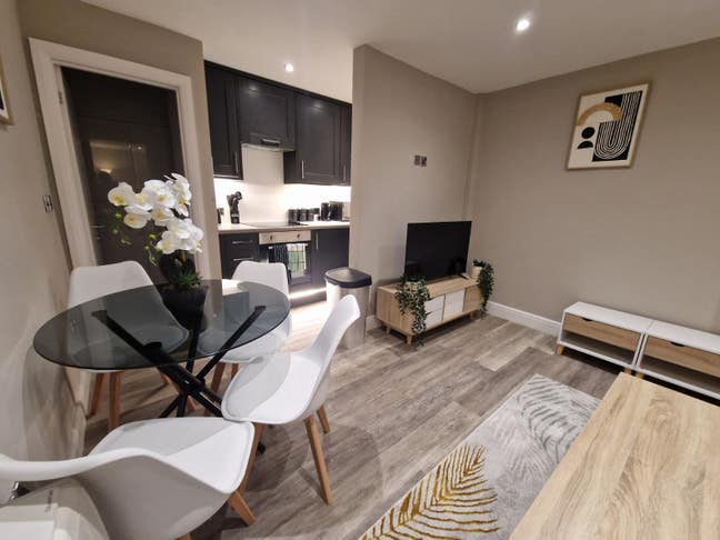 A modern one bed flat Main Photo
