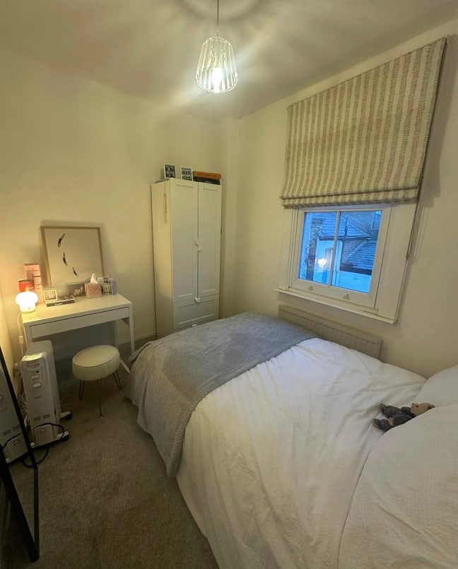 Bedroom in Fulham  Main Photo