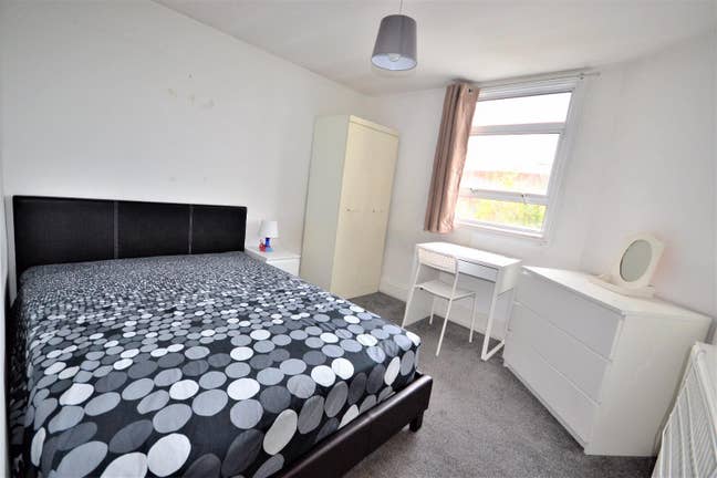 Lovely Double Room in Turnpike Lane! Main Photo