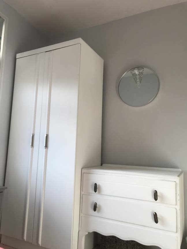 Delightful single room for rent. Close to city cen Main Photo