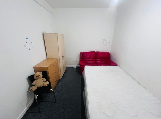 🌟 Cozy Double Room in Ilford – All Bills Included Main Photo