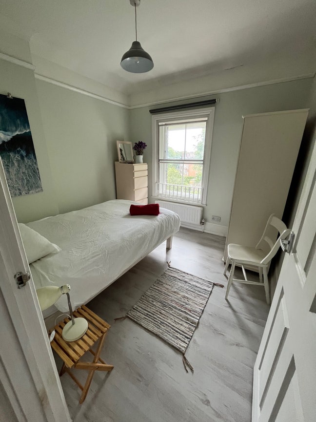 Highbury sunny room Main Photo
