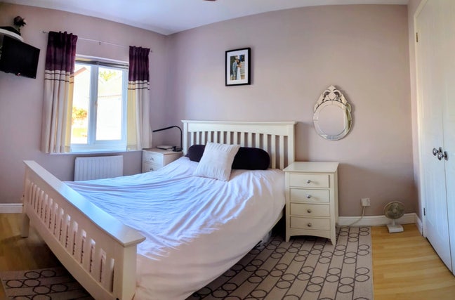 Double room to rent  Main Photo
