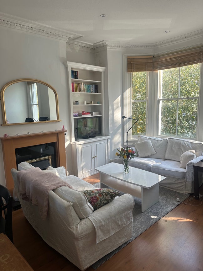 Double room in Brixton  Main Photo