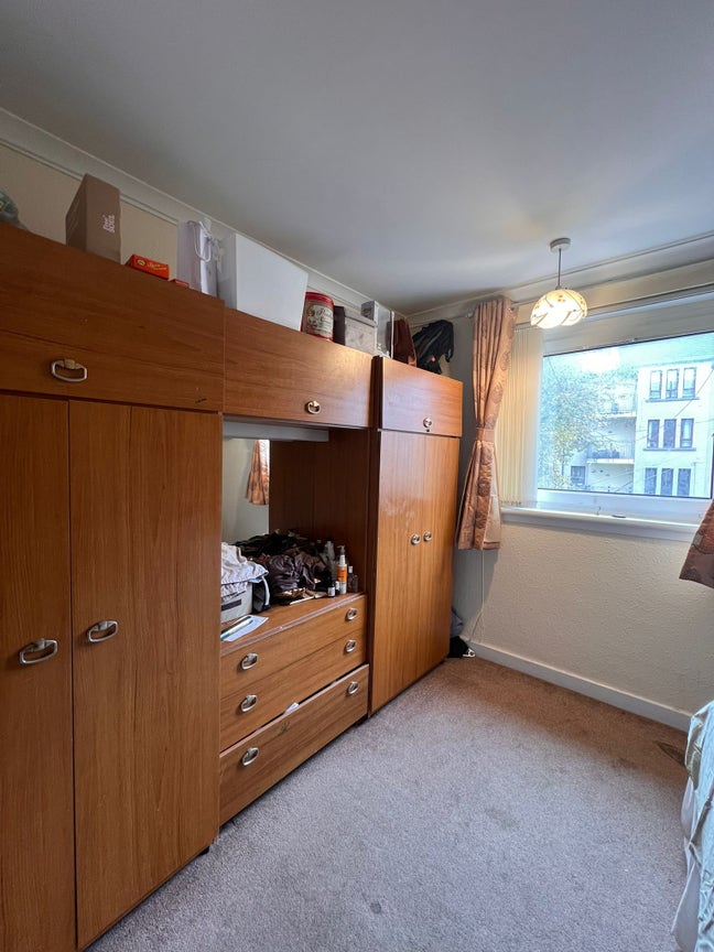 Room available to rent in Alexandra Parade Main Photo
