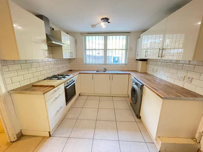 Nice 3 double bed property for rent heart of N1. Main Photo