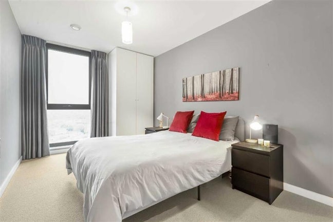 1 spacious room in flat share, Bermondsey  Main Photo