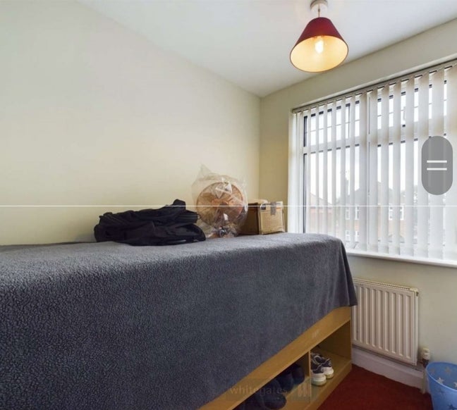 Small single room Main Photo