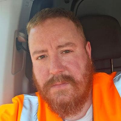 Looking for place to share  Main Photo