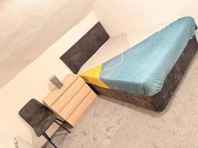 Move-in Ready Room in Modern Flatshare  Main Photo