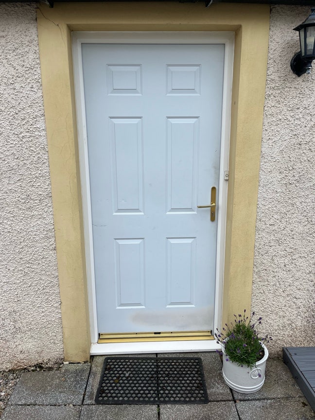 1 bed self contained annex  Main Photo