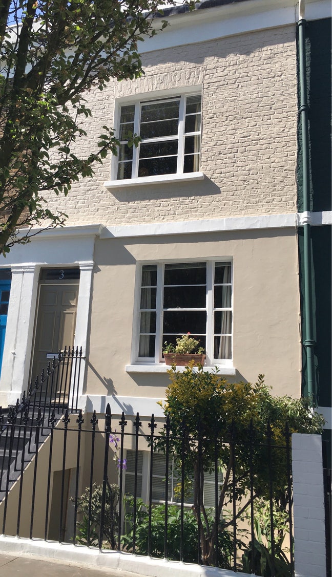 2 bed terrace house  Main Photo