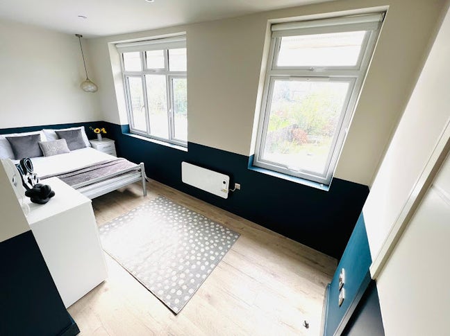 🌟Master Ensuite Room in Mitcham Main Photo
