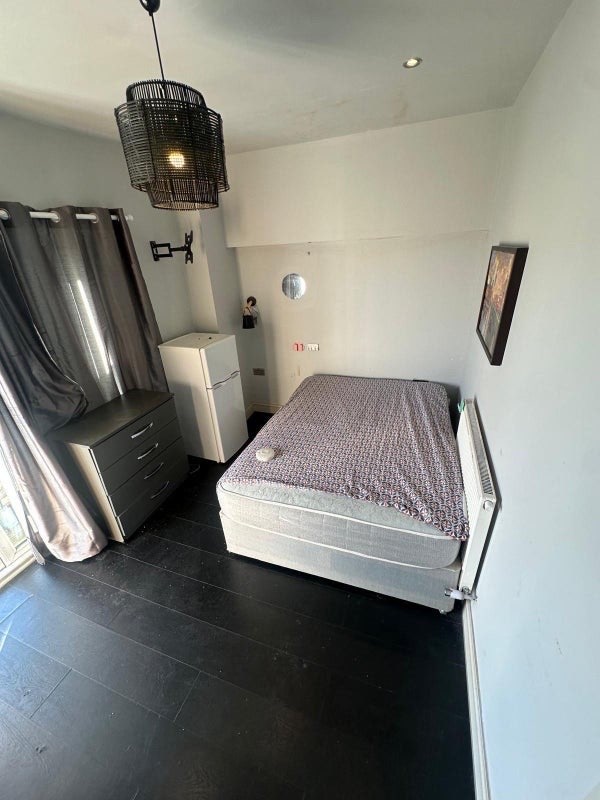 🛏️ Ensuite Room to Let in - East Dulwich Main Photo