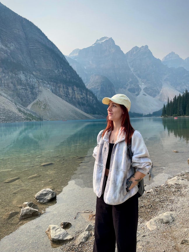 Wanted - Room For Creative Professional Female Main Photo