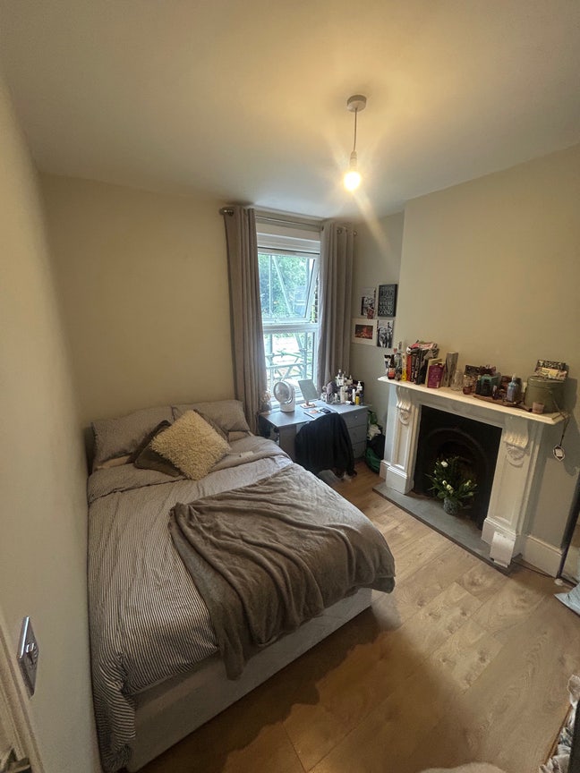 Great Double room  10 mins from Canary Wharf Main Photo