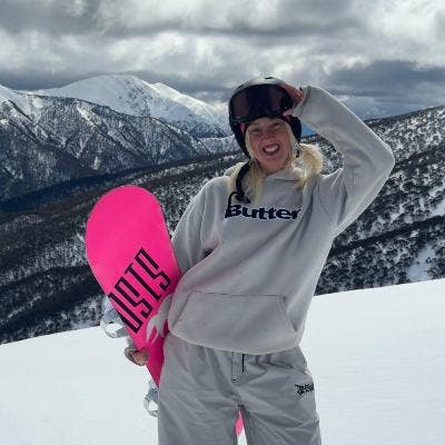 Looking for a short term room Main Photo