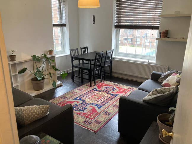SHORT TERM Double room in large 2 bed flatshare Main Photo