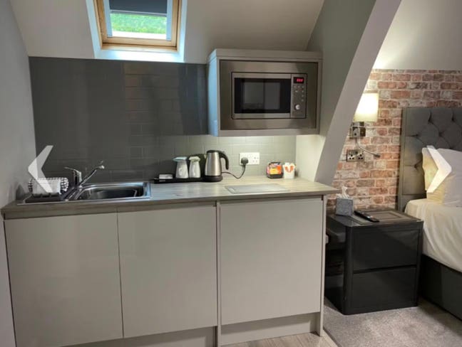 ⭐ Kitchenette / Ensuite Rooms - Brand New - Luxury Main Photo