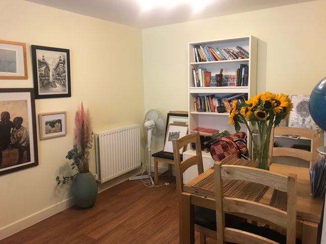 Double room for female student Main Photo