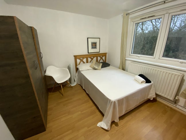 Affordable 1 month sublet (start 24th oct)! Main Photo