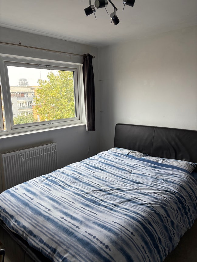 Spacious Double Room near to Clapham Junction Main Photo