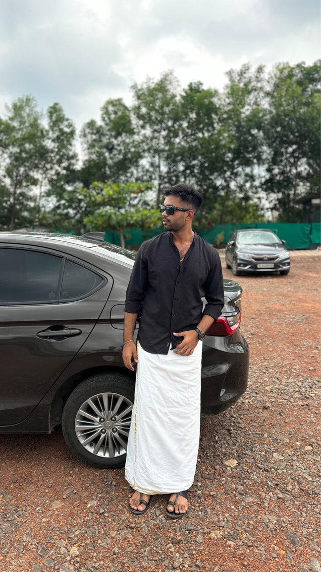 I am a male student aged 25. 1 am looking for... Main Photo