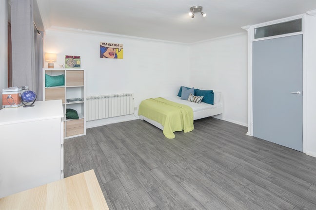 Exquisite Double Room in a Prestigious Apartment Main Photo