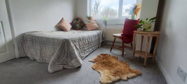 Now Available Double Room in Lovely Flat  Main Photo