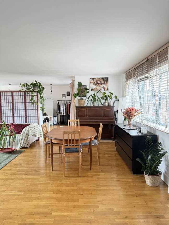 2-Month Sublet: Studio Flat in Limehouse (E1) Main Photo