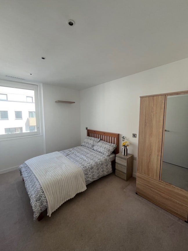 Double Room with Private Bathroom & Parking Main Photo
