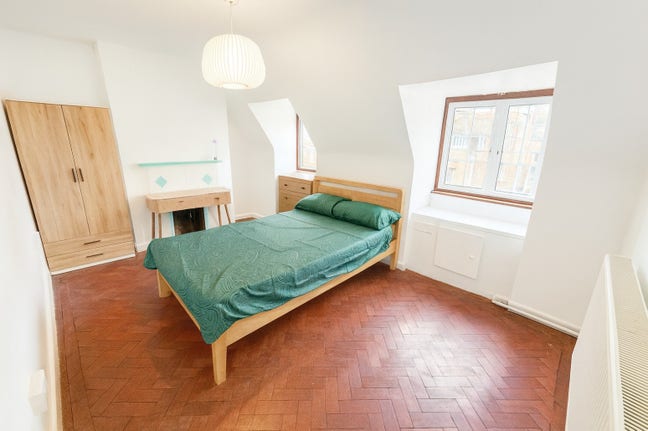 Aldgate East | All Bills Incl | Move-in Ready 🚀 Main Photo