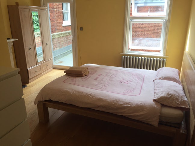 Rooms in elegant 3-bed by Highbury Fields Main Photo