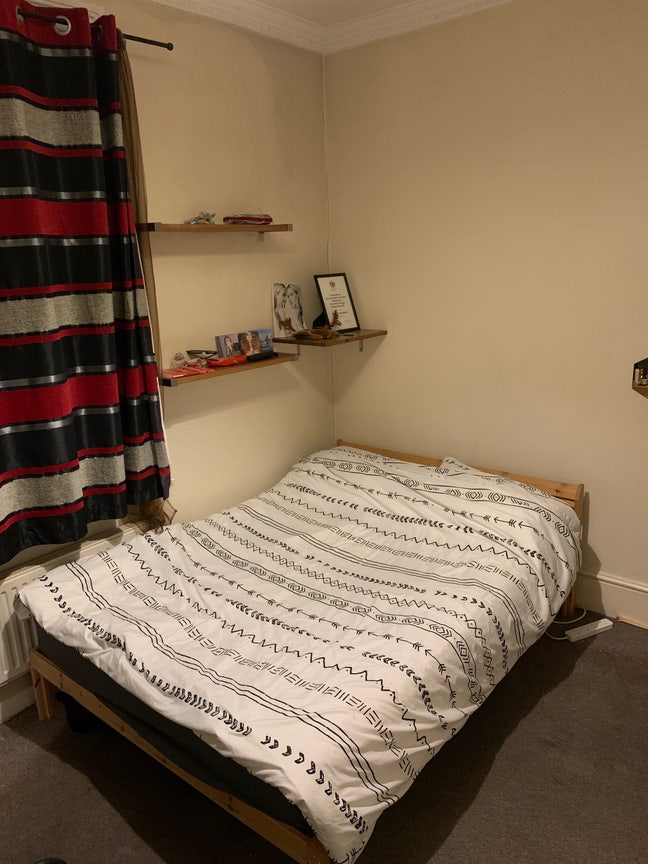 Nice double room in Aldgate Main Photo