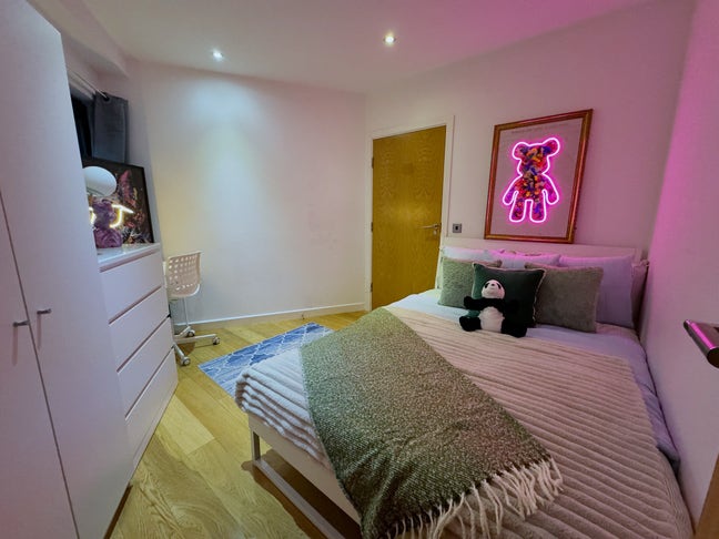 🌟Double room near Canary Wharf Main Photo