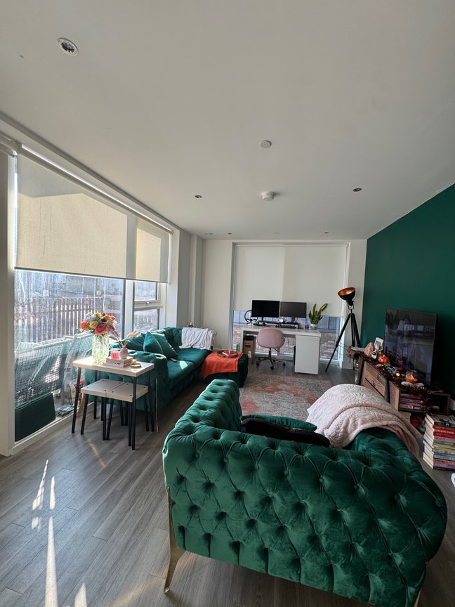 New build 1 Bed Flat with Large Private Terrace  Main Photo