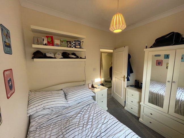 Double room in Clapham South  Main Photo