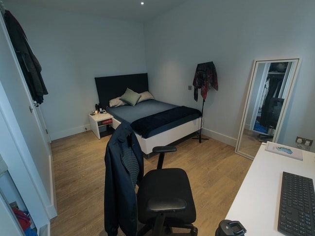 2 Bed Flat To Rent Main Photo