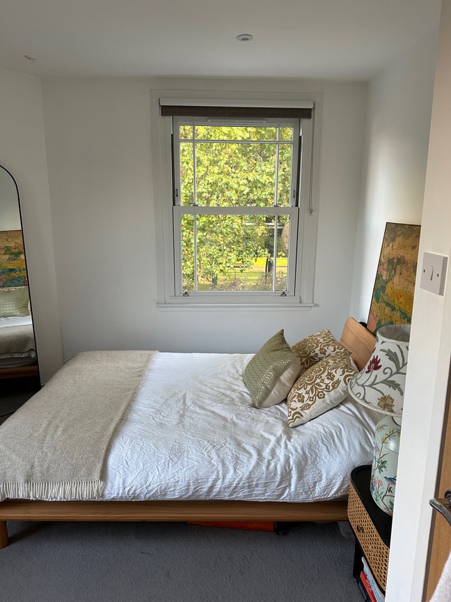 Veggie Short Term Bright, Central Double Room Main Photo