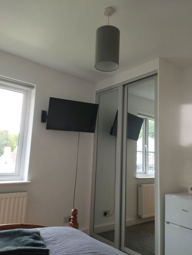 Double room in house  Main Photo