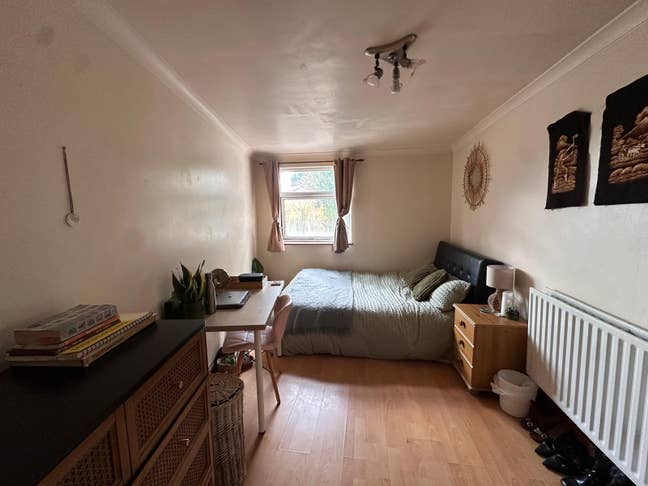 Double Room in Seven Sisters Main Photo