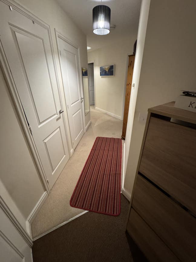 Double Room with private bathroom WFH space  Main Photo