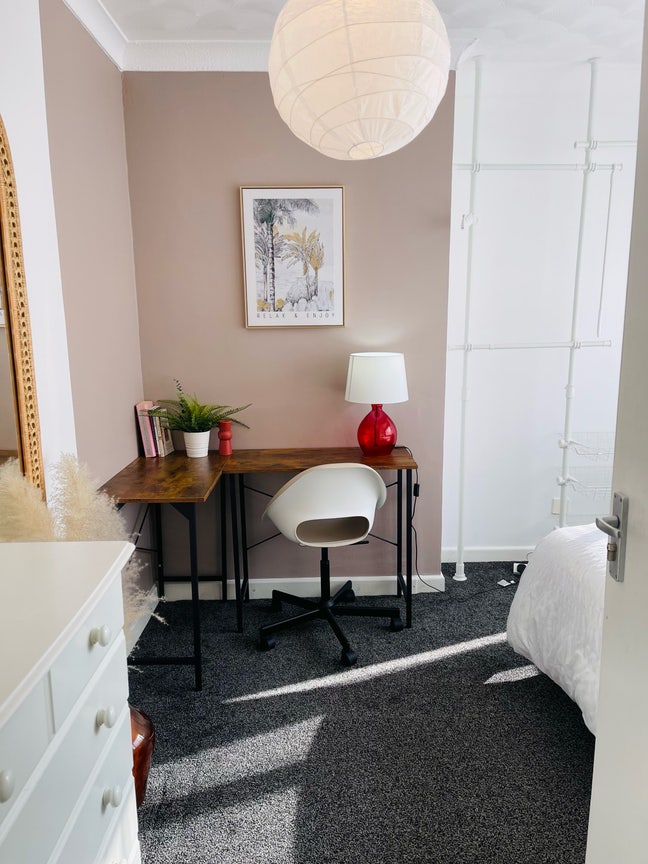 Bright Double Rooms Opposite Solent University Main Photo