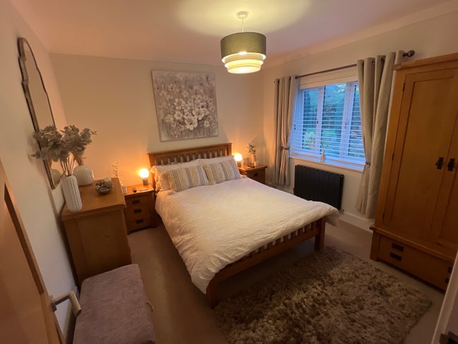 Double Room in spacious house Main Photo