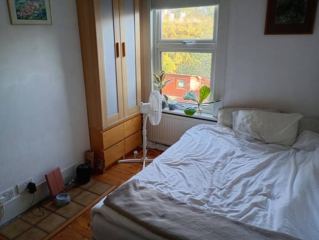 Double room near Streatham Common station Main Photo