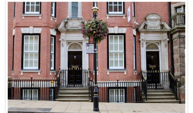 Silver studio in Birmingham City Centre (B3) Main Photo