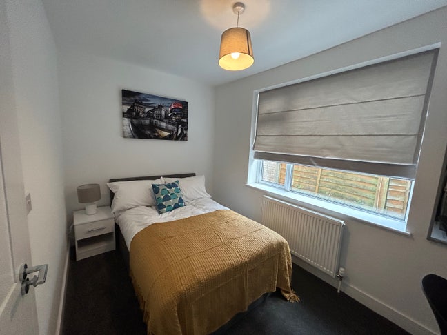 Beautifully Designed double room  Main Photo